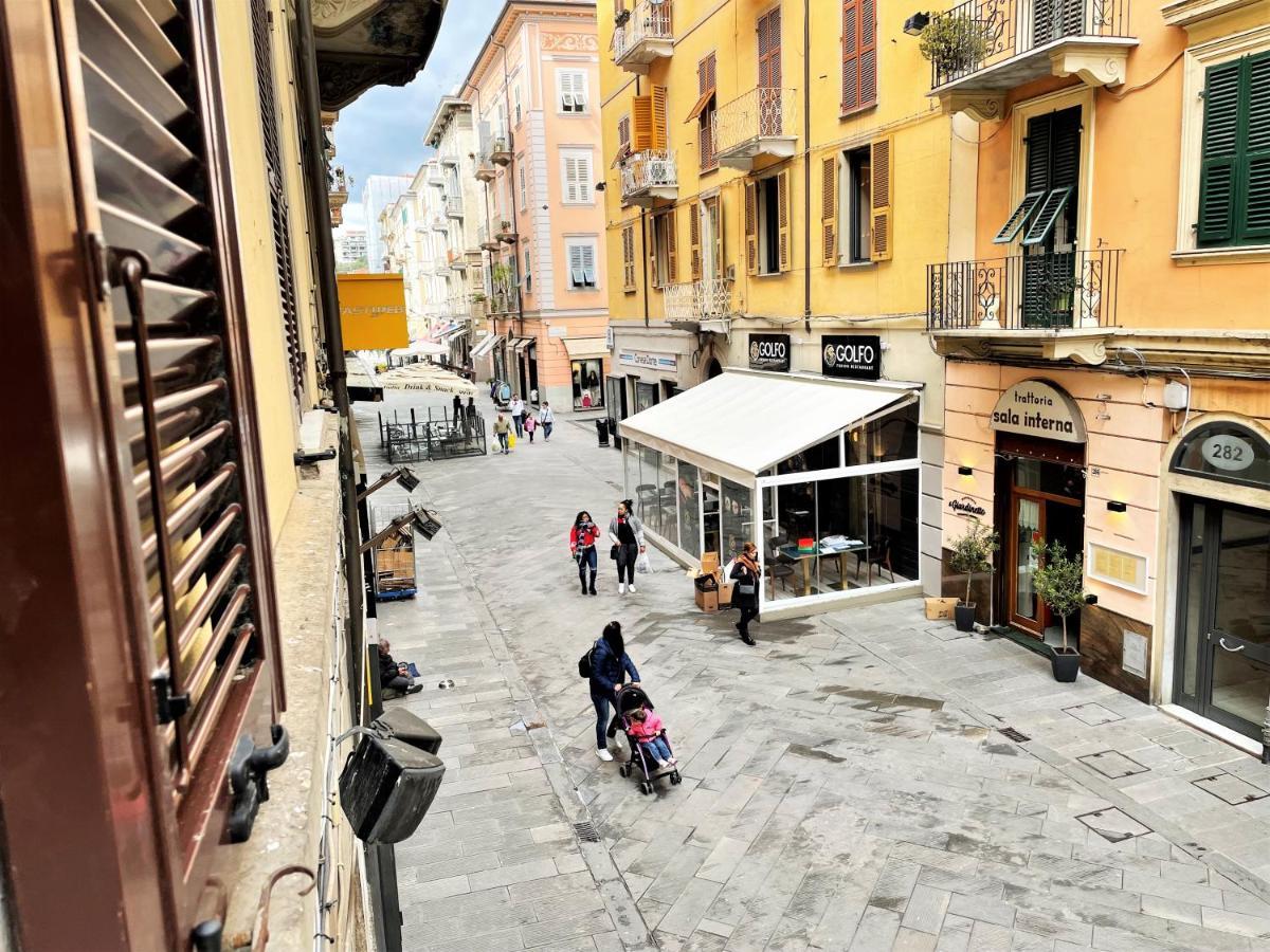 Acqua Azzurra Apartment La Spezia Bagian luar foto